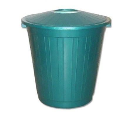 TARA Мусорный бак на 75 л Пластиковый бак для мусора с крышкой, объем 60 литров. Изготовлен из ударопрочного пластика. Материал отличается высокой прочностью, легко очищается, а также устойчив к воздействию агрессивных химических веществ. Крышка препятствует распространению запахов.