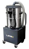 Lavor PRO DMX 80 1-22 предназначен для сбора сухой и жидкой грязи, для использования в тяжелых промышленных условиях, когда ставятся задачи по уборке стойких загрязнений, вредной и опасной пыли.