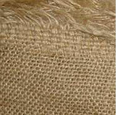 Ткань льняная для мытья пола Грубая прочная ткань, вырабатываемая из толстой пряжи грубо-стебельных волокон льна и отходов первичной обработки, и чесания льна-очеса и короткого волокна. Основным предназначением ткани льняной является мытье пола.Размер рулона: ширина 100 см. длина 100 м.